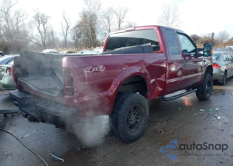 2008 Ford F-250 Fx4/Lariat/Xl/Xlt z USA, uszkodzony, nr VIN 1FTSX21508EC15886